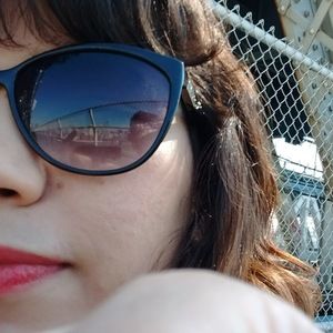 Meet your Posher, Sana